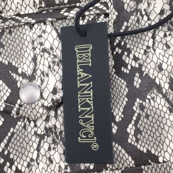 BLANK NYC Moto Jacket Snakeskin Blank NYC cropped Faux Leather black white XS - Picture 10 of 12